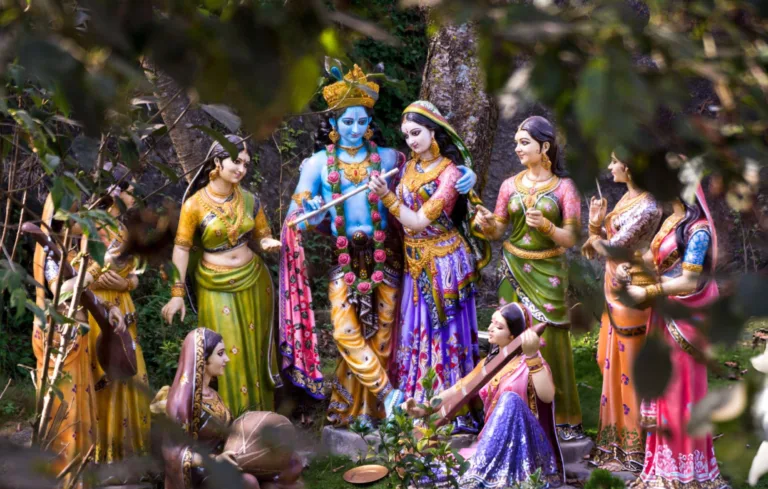 कोई जाये जो वृन्दावन मेरा पैगाम ले जाना – Koi Jaye Jo Vrindavan Mera Paigaam Le Jana Bhajan Hindi 2025